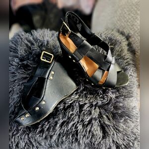Women's wedge heels Size 6, black